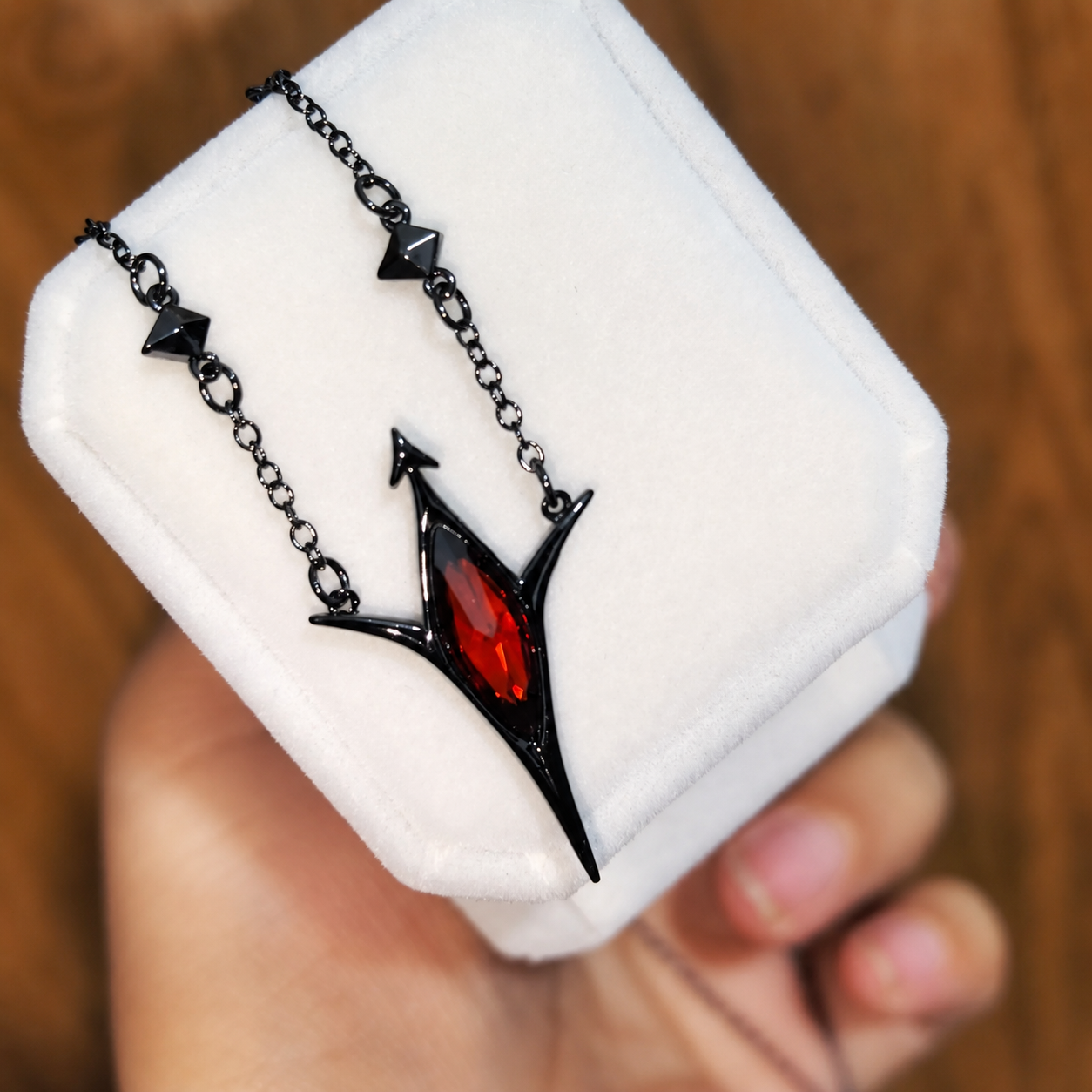 SYLUS-Abysm Sovereign Necklace