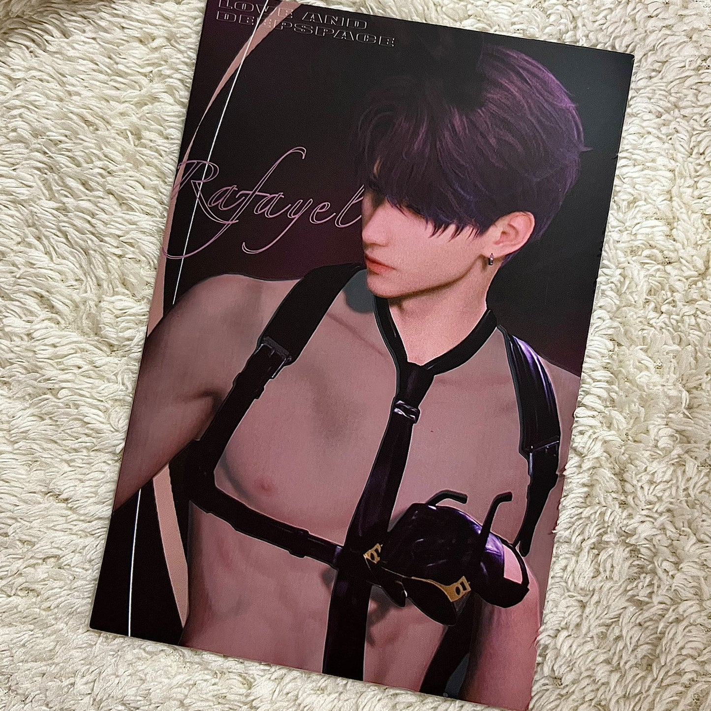 RAFAYEL-Thermal Card, Heat Can Make the Clothes Disappear (use lighter or your fingers)