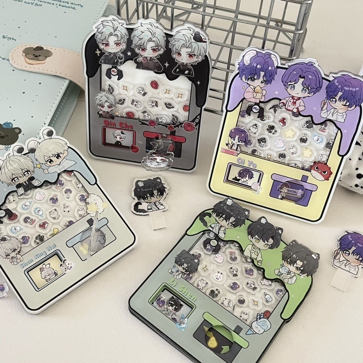 XAVIER-Mini Acrylic Gashapon Machine