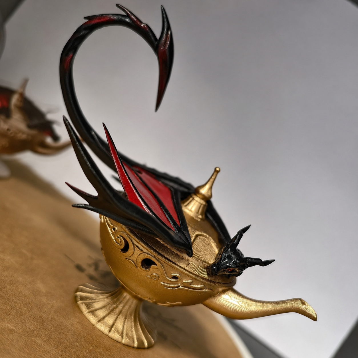 SYLUS-Dragon Magic Lamp Ornament