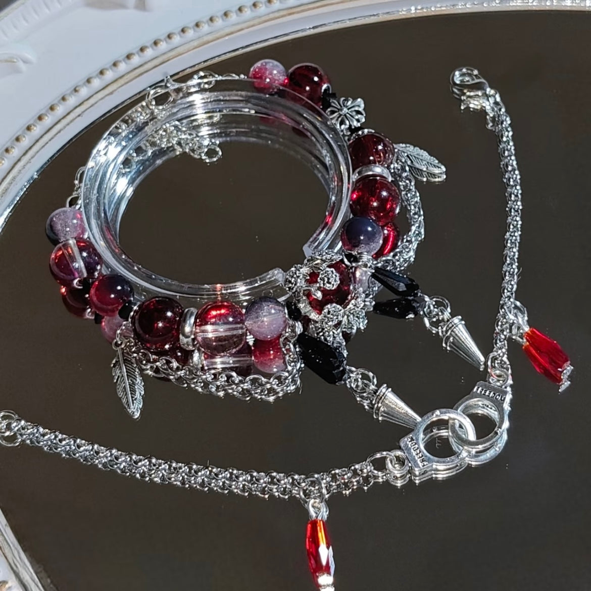 SYLUS-No Defense Zone Concept Pendent