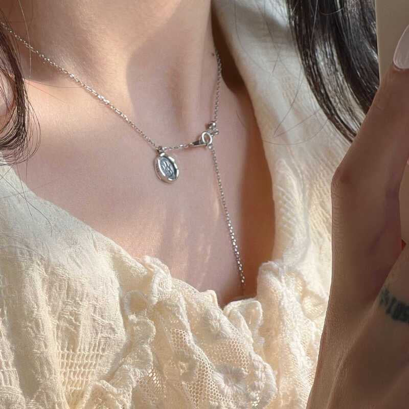 VALKO-Wolf Claw Necklace